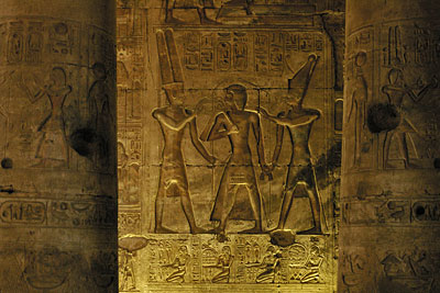Relief im Tempel des Sethos, Copyright Stefanie M&ouml;hrle